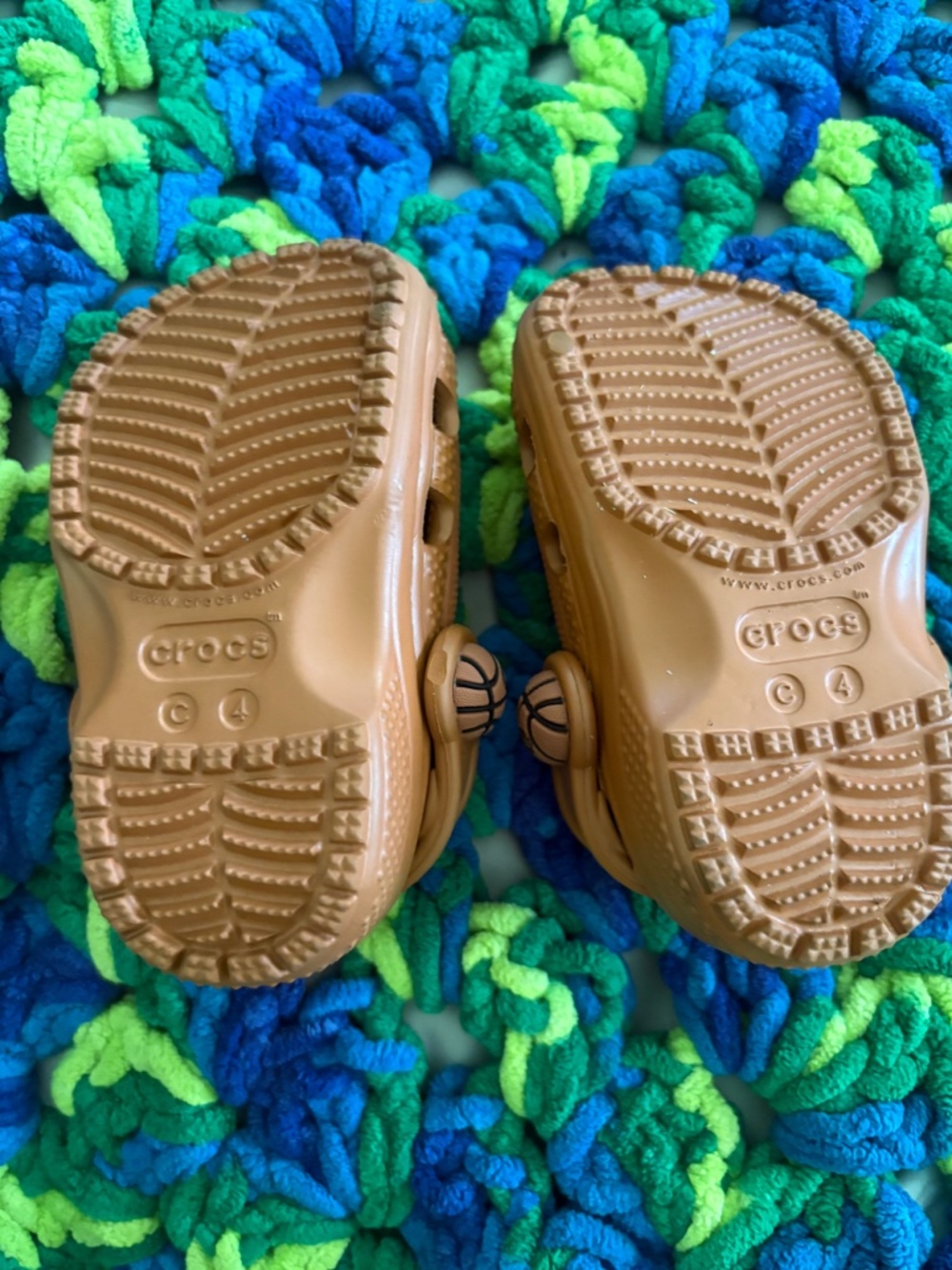 Toddler basketball Crocs - Picture 4 of 4